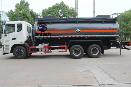 新疆東風(fēng)15方鹽酸運(yùn)輸車(chē) 安全高效的危險(xiǎn)品轉(zhuǎn)運(yùn)解決方案