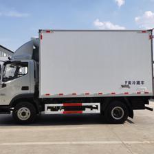 4米2輕型冷藏廂式貨車價(jià)格解析與選購(gòu)指南